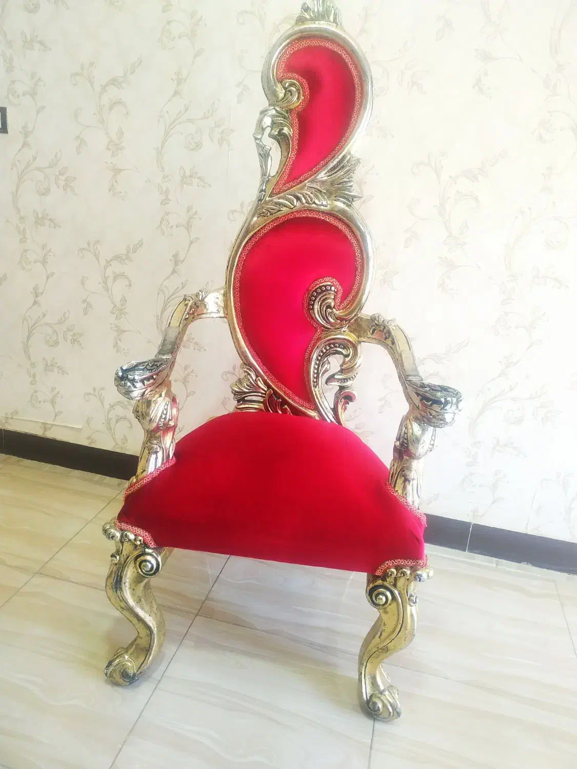 مبل سلطنتی|مبلمان خانگی و میز عسلی|اسلام‌‌آباد غرب, |دیوار