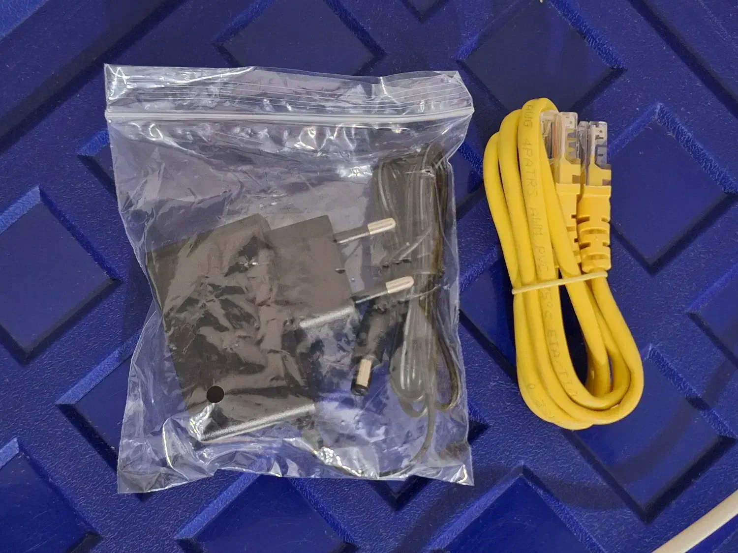 مودم بیسیم ایرانسل G1 آنلاک|مودم و تجهیزات شبکه|همدان, |دیوار