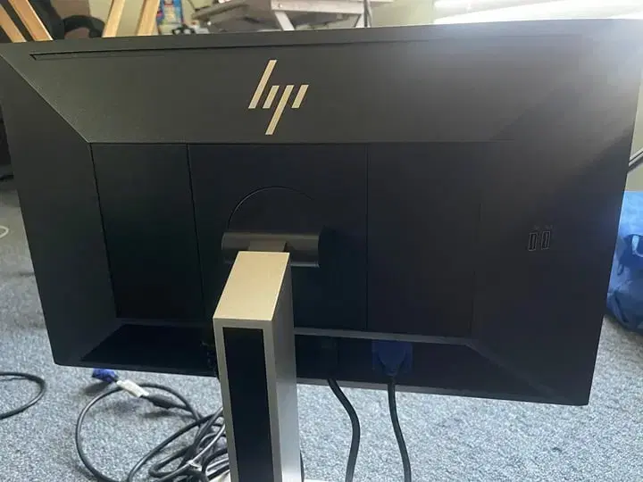 مانیتور بدون فریم(فریم لِس) HP E233|قطعات و لوازم جانبی رایانه|قم, صدوق|دیوار