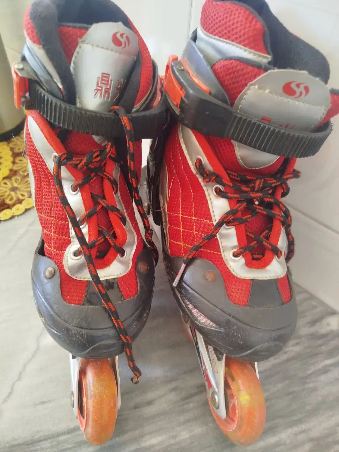 کفش اسکیت|دوچرخه، اسکیت، اسکوتر|ایلام, |دیوار