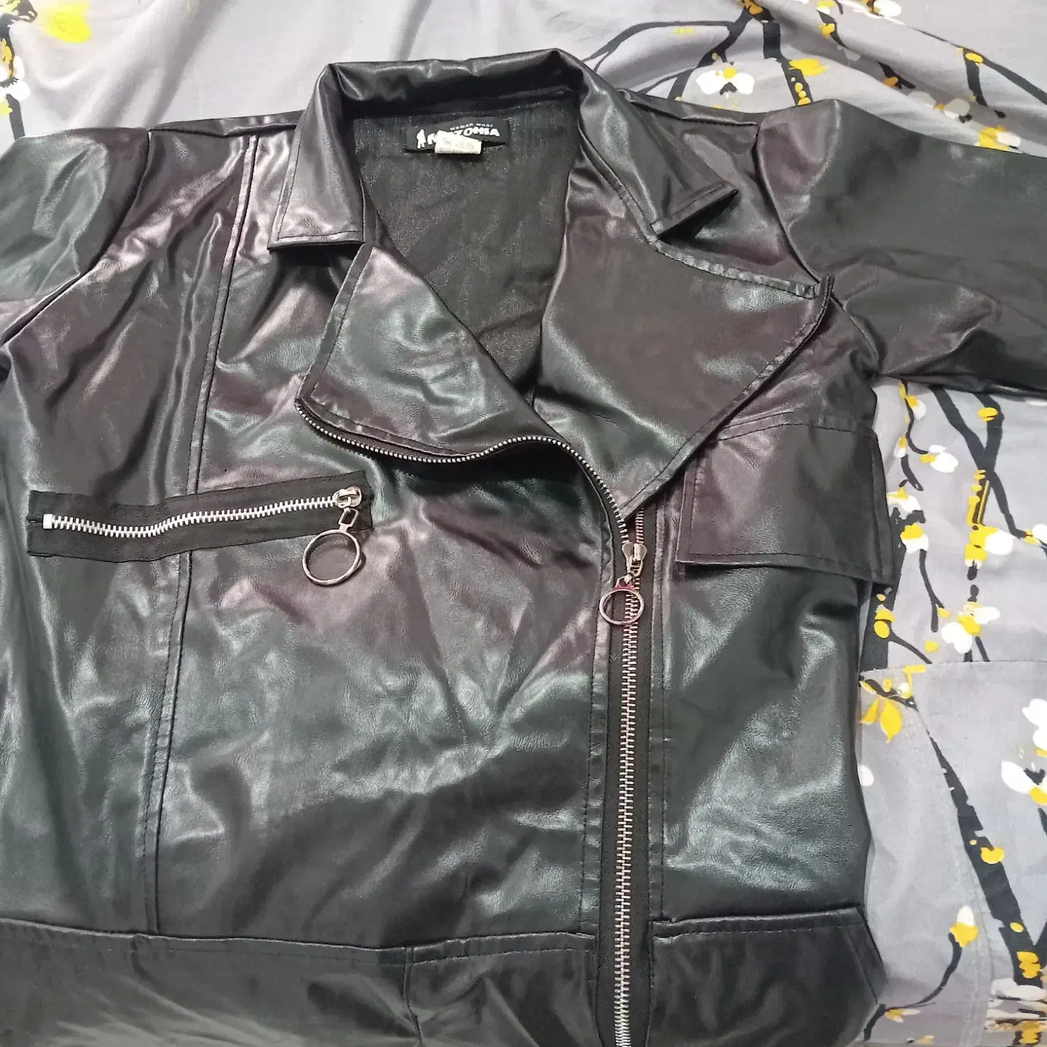 انواع لباس زنانه|لباس|پردیس, فاز ۹|دیوار