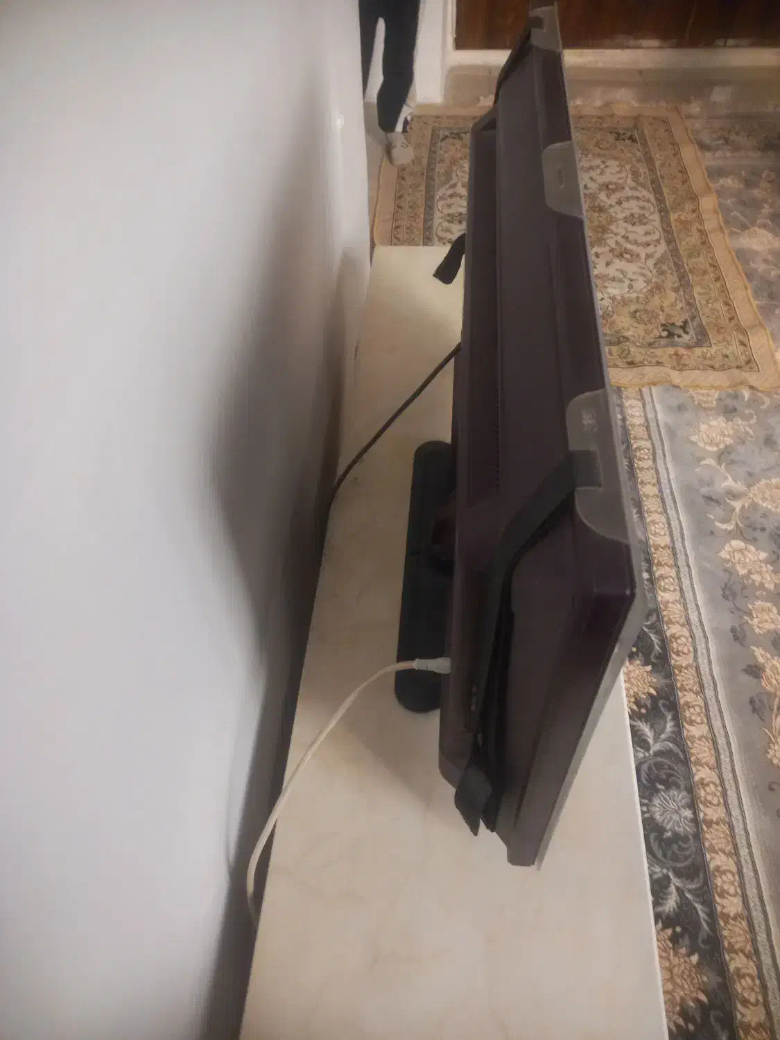 تلویزیون ال ای دی سایز۳۲ال جی|تلویزیون و پروژکتور|جاجرود, |دیوار