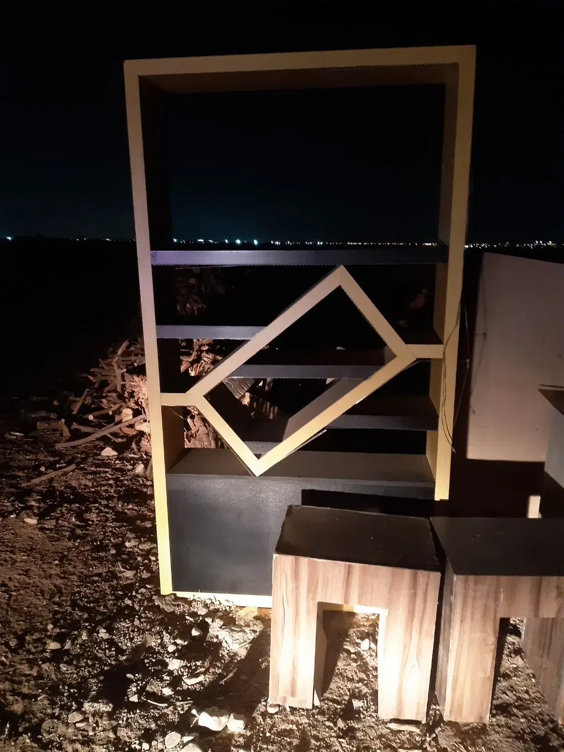 ویترین ام دی اف مغازه ای|فروشگاه و مغازه|کاشان, کارگر|دیوار