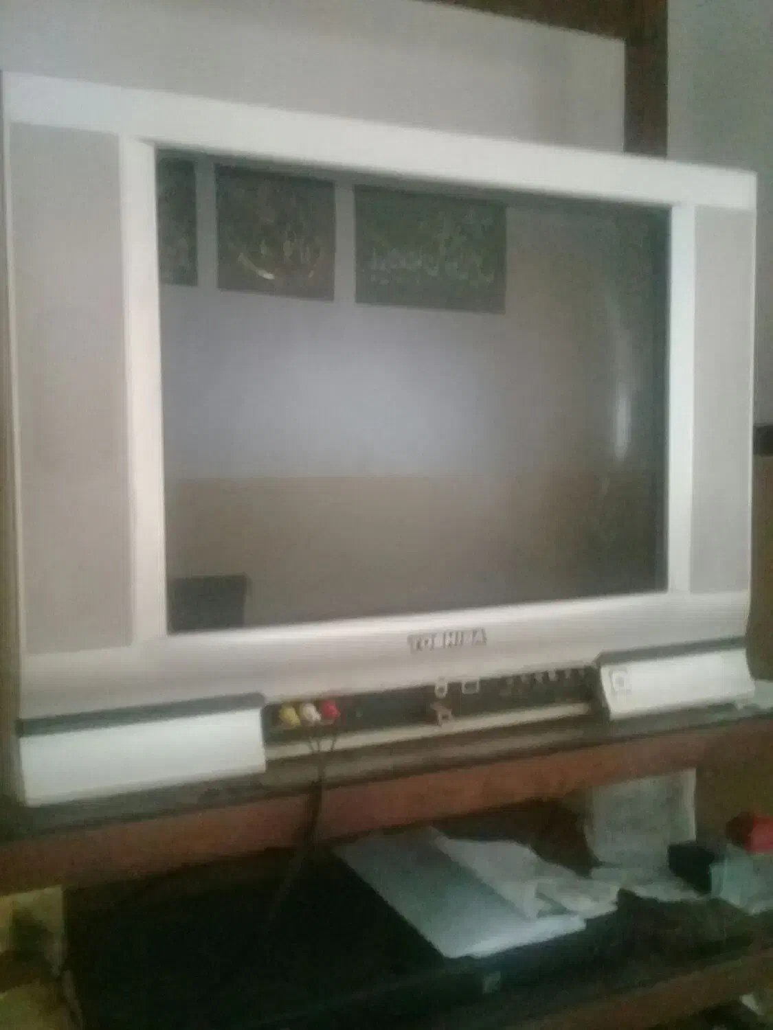 فروش یکدستگاه تلویزیون ۲۱ اینچ Toshiba|تلویزیون و پروژکتور|خرمآباد, |دیوار