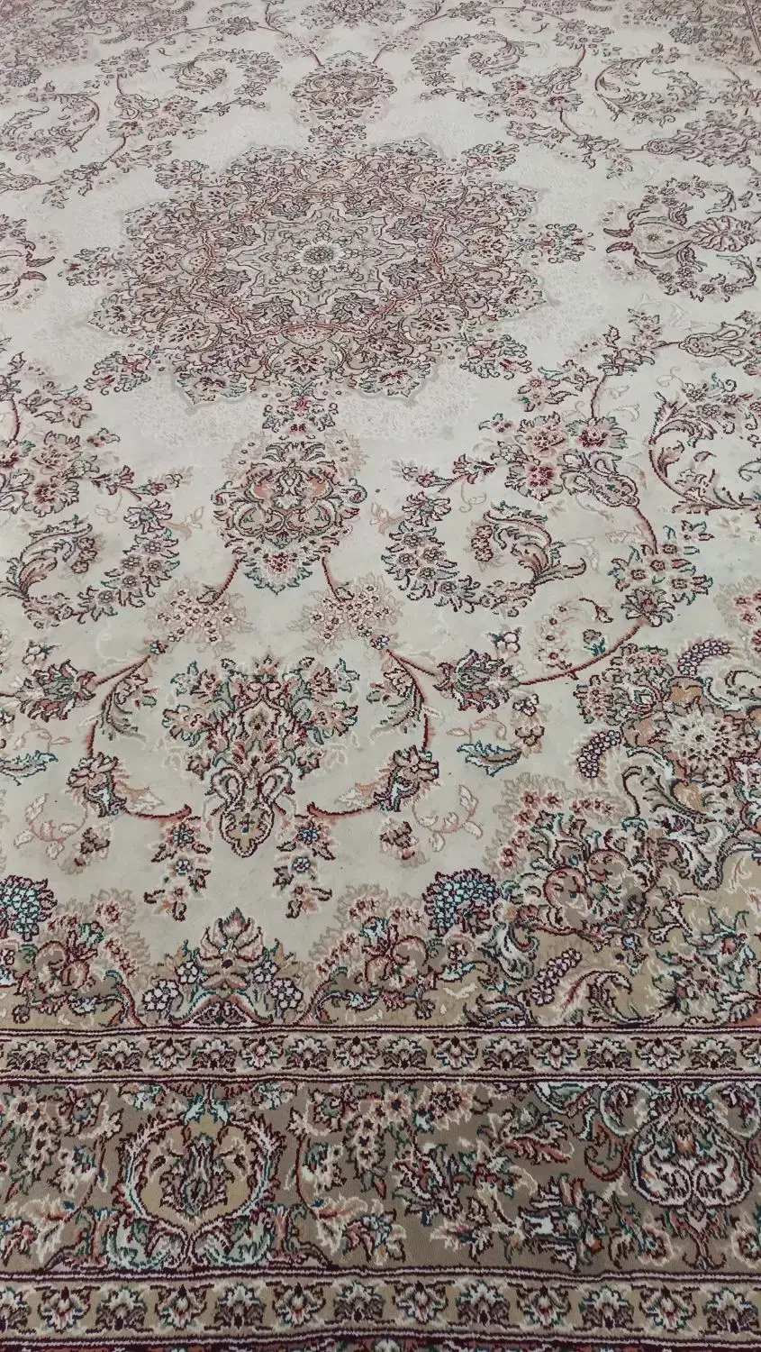 فرش کاملا سالم|فرش|رشت, آزادگان|دیوار