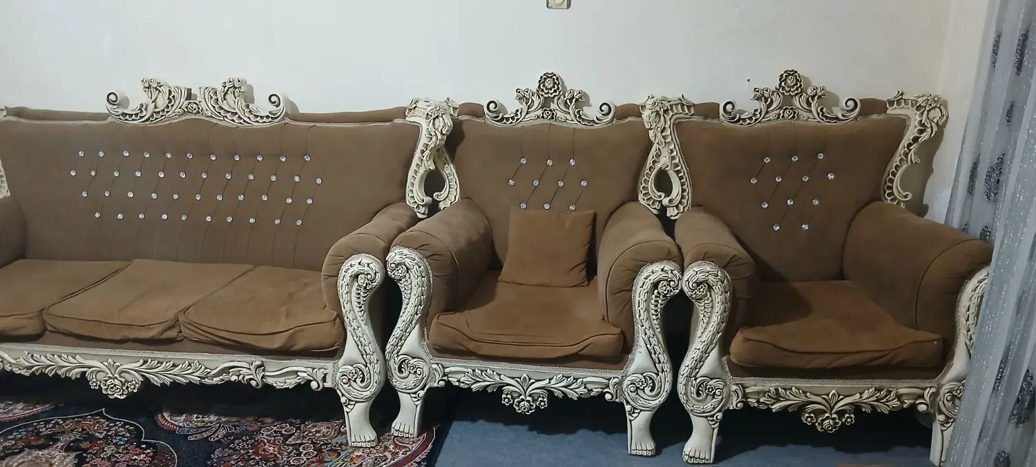 راحتی|مبلمان خانگی و میز عسلی|ایلام, |دیوار