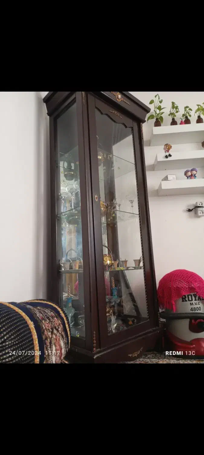 جاکفشی بوفه استند گل|حراج|جیرفت, |دیوار