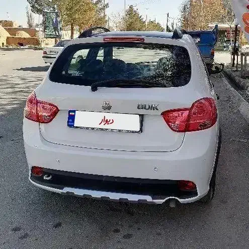 کوییک ار 1400|خودرو سواری و وانت|شال, |دیوار