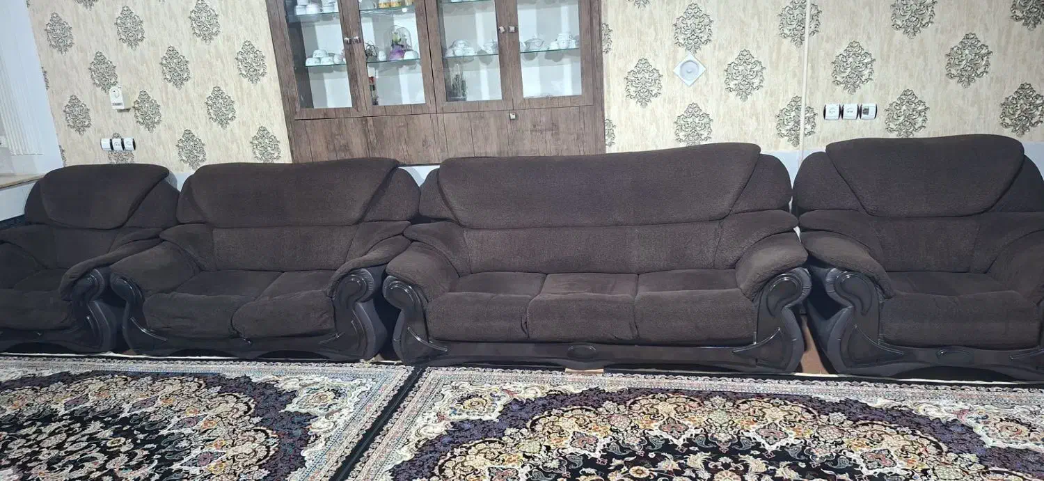 مبل راحتی|مبلمان خانگی و میز عسلی|تربت جام, شهرک معلم|دیوار