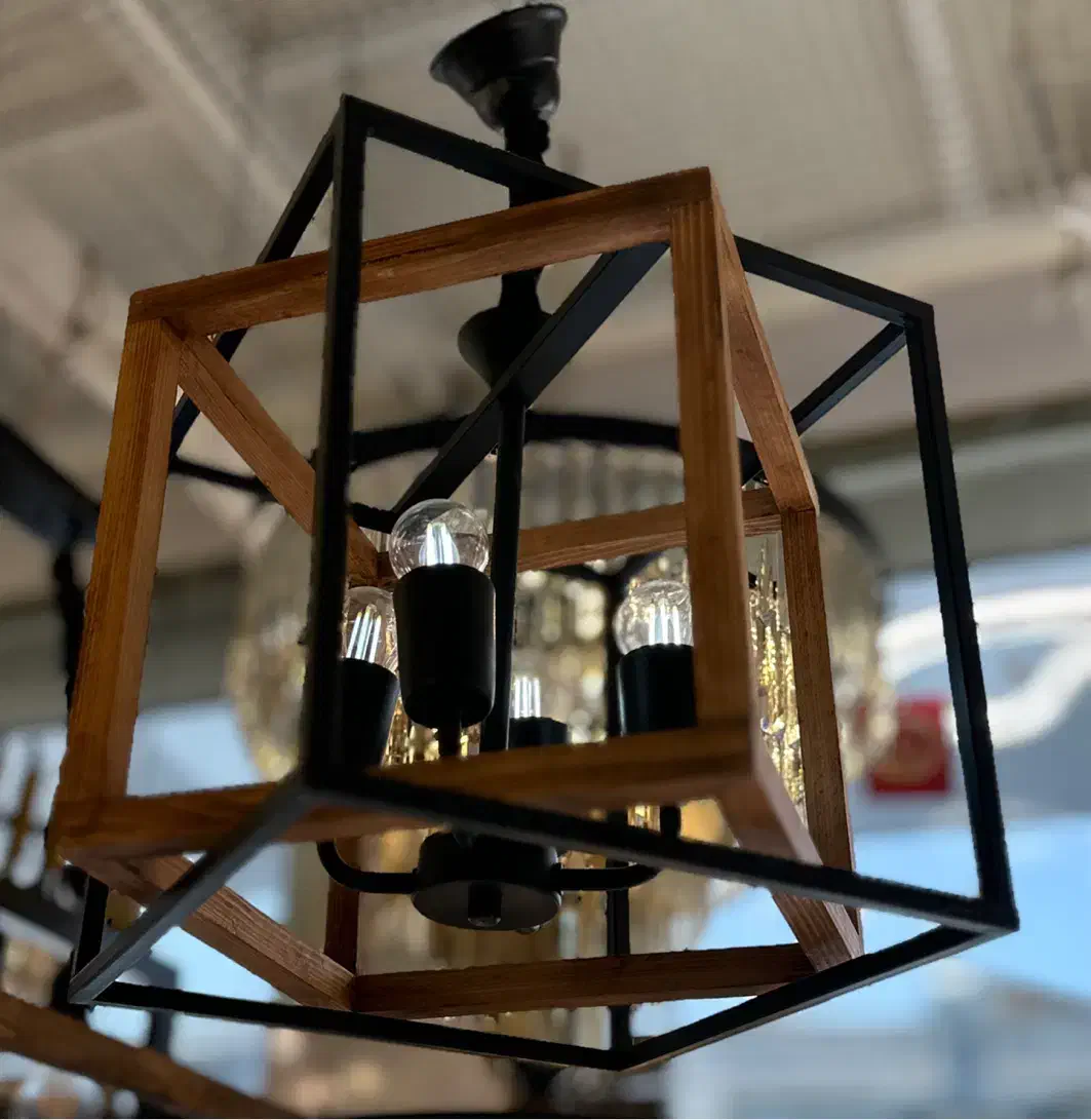 لوستر اقتصادی و خوش قیمت چوب و فلز|لوستر و چراغ آویز|شیراز, گلکوب|دیوار