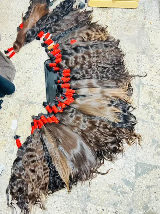 (فروش)خریدار تک عمده موهای خام ورنگی|آرایشی، بهداشتی، درمانی|یاسوج, |دیوار