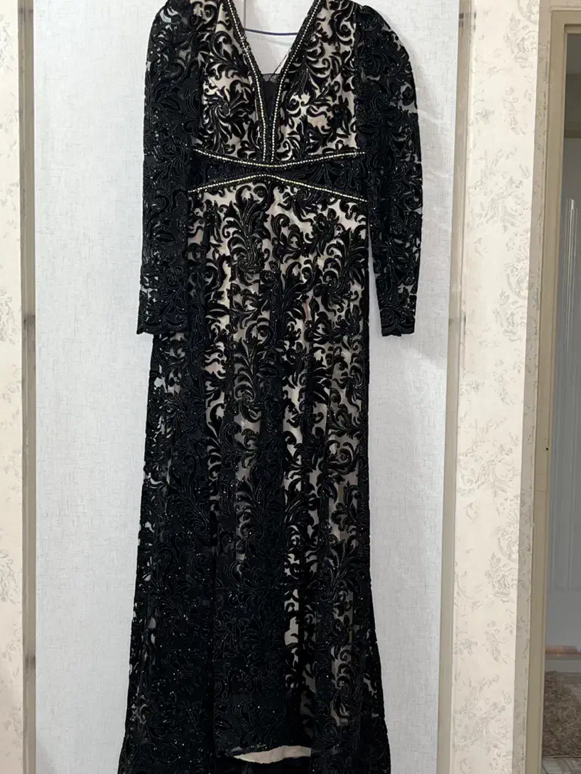 لباس مجلسی|لباس|اسلامشهر, سیمرغ|دیوار