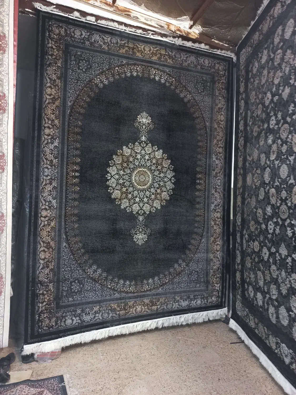 تعدادی فرش زیر قیمت بازار|فرش|اصفهان, زاجان|دیوار