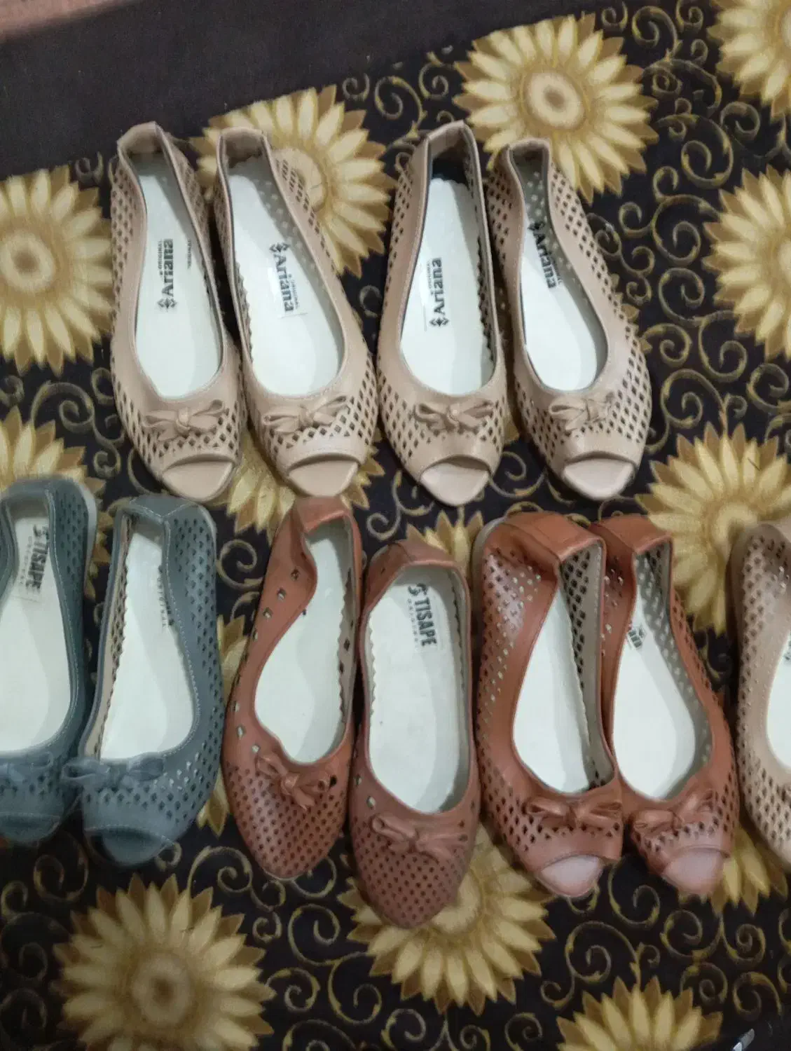 کفش زنانه|کیف، کفش، کمربند|دوگنبدان, |دیوار