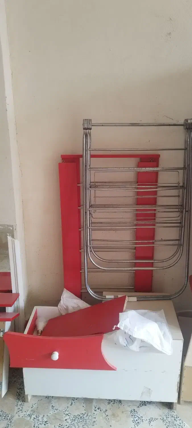 تخت وکمد|تخت و سرویس خواب|چاف و چمخاله, |دیوار