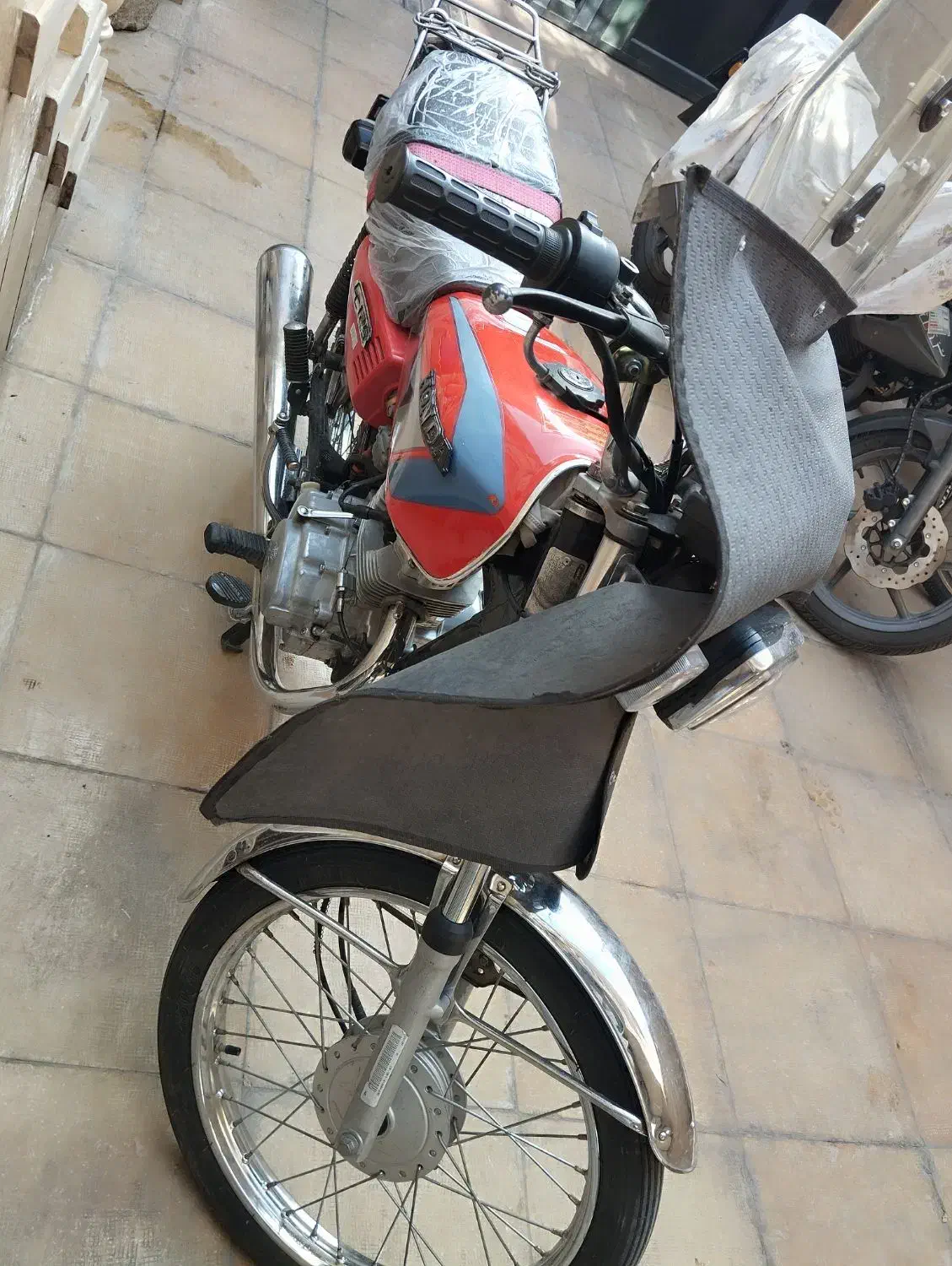 هوندا مدل ۹۳|موتورسیکلت|اصفهان, خواجه عمید|دیوار