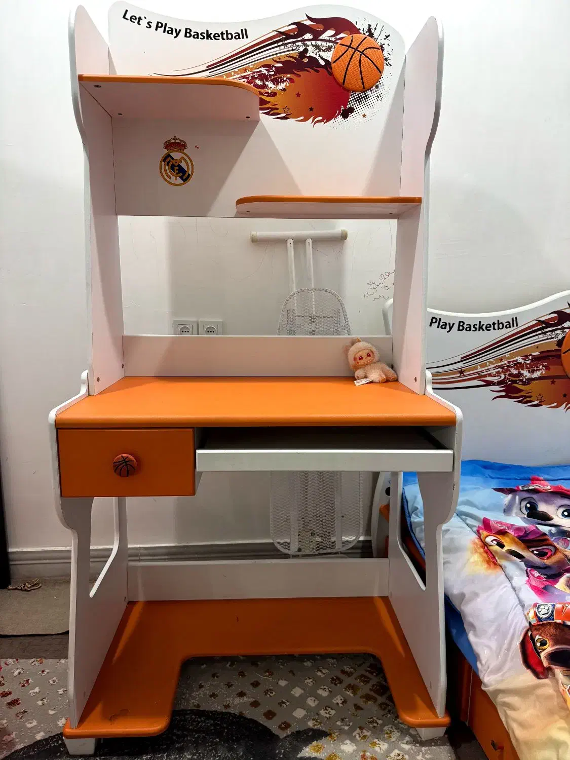 ست کمد و میز تحریر خارجی|تخت و سرویس خواب|اندیمشک, |دیوار