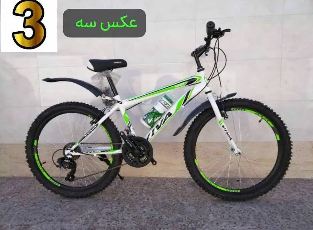 قله‌ها در انتظارند. دوچرخه، همراه بی‌باکت.|دوچرخه، اسکیت، اسکوتر|سوسنگرد, |دیوار