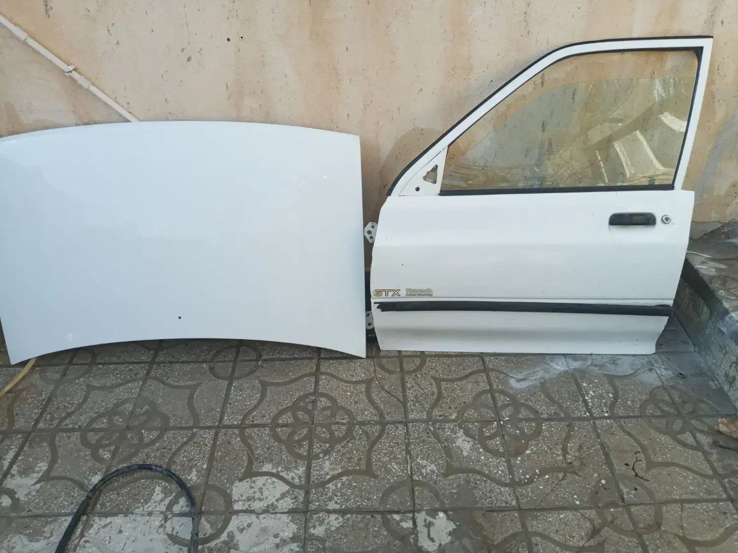 یک عدد کاپوت ودرب جلوی پراید|قطعات یدکی و لوازم جانبی|قیدار, |دیوار