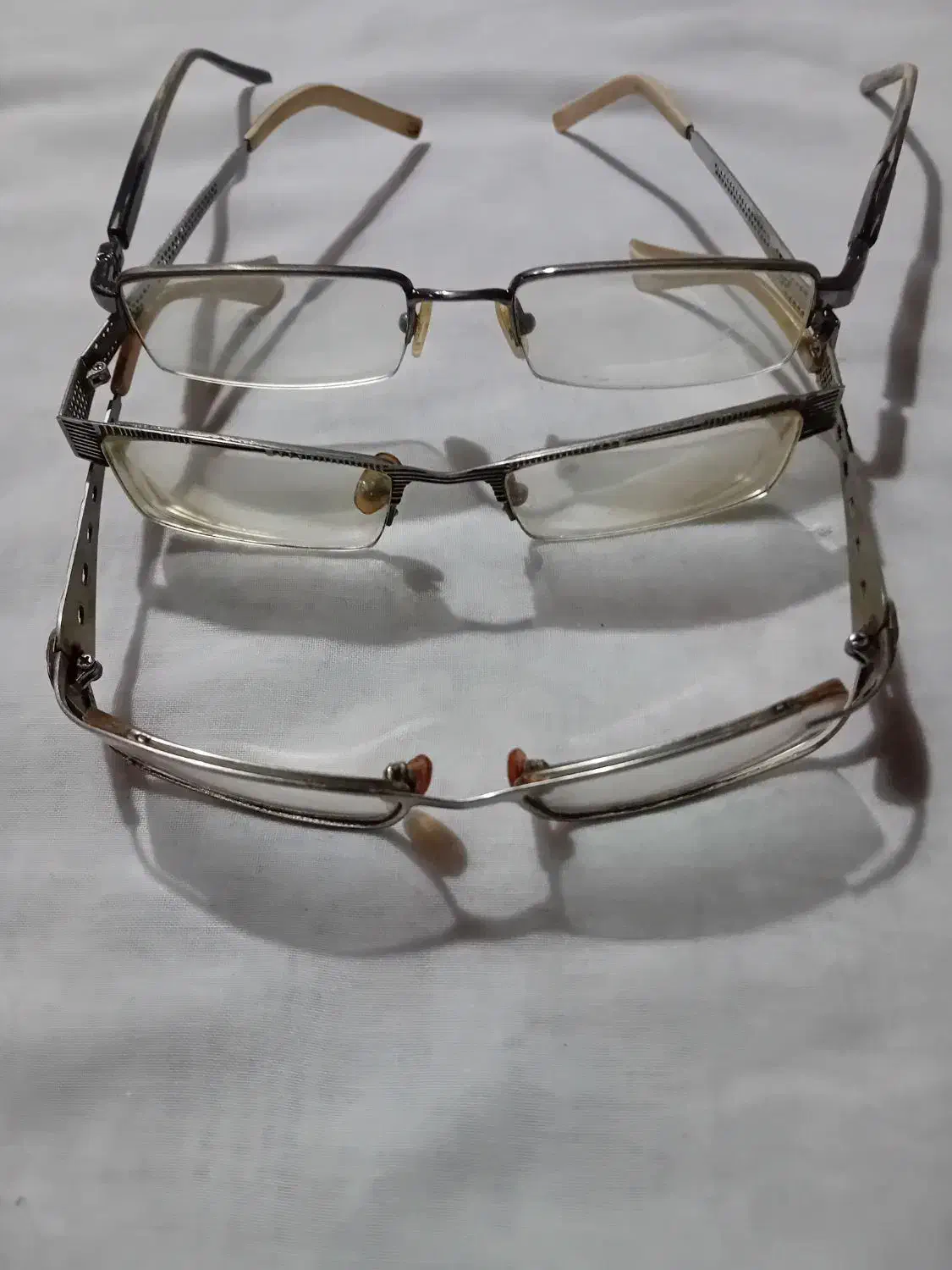 فرم عینک به قیمت خوب بامشتری کنارمیام|زیورآلات و اکسسوری|کرمان, |دیوار