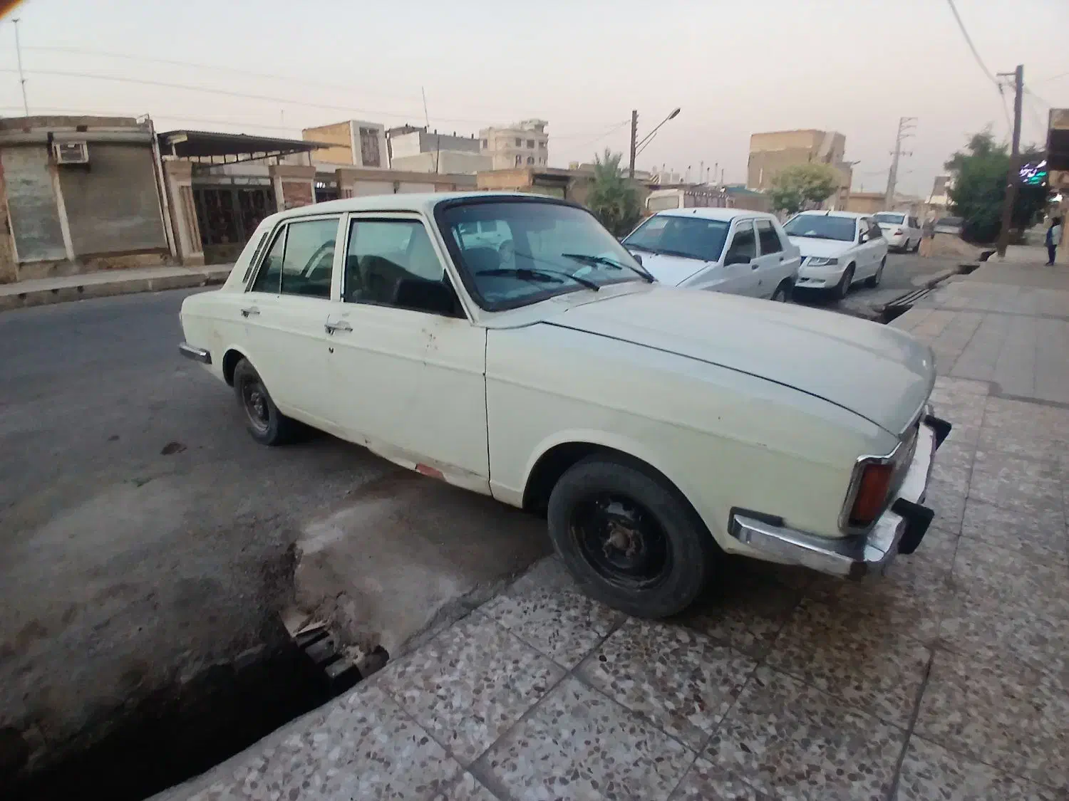 پیکان|خودرو سواری و وانت|شوش, |دیوار