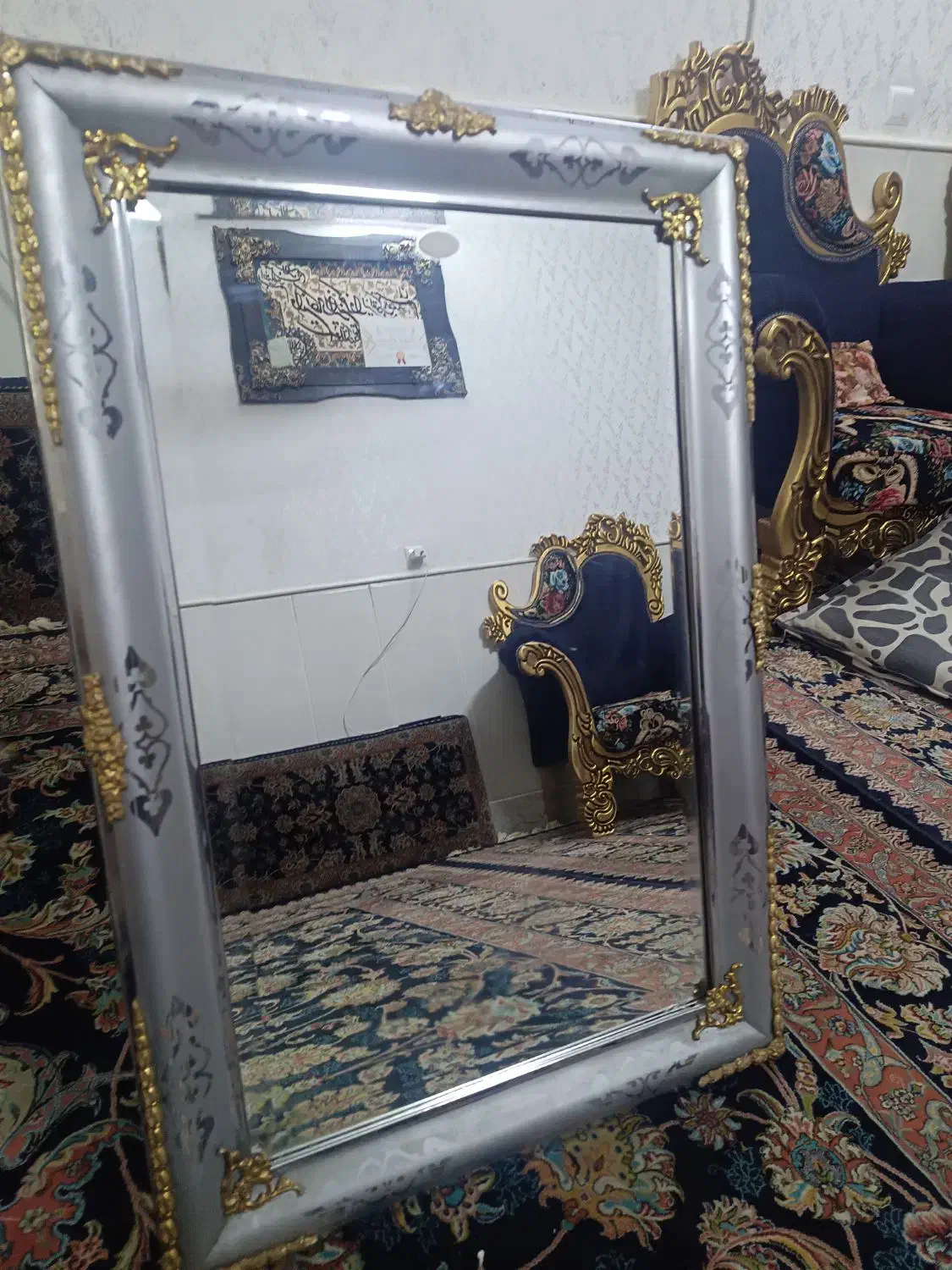 اینه|آینه|قم, عمار یاسر|دیوار