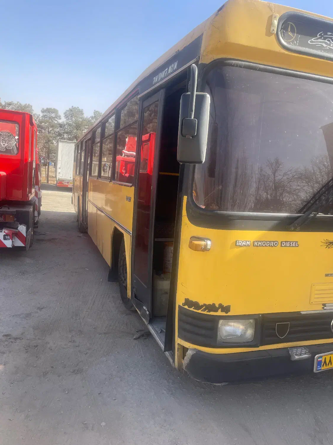 اتوبوس ۴۵۷مدل ۸۸|خودرو سنگین|باقرشهر, |دیوار