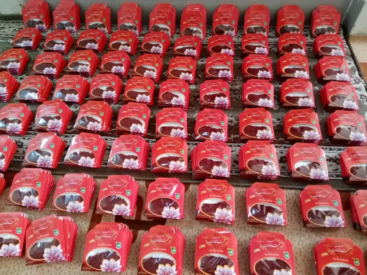 زعفران نگین ونرمه|خوردنی و آشامیدنی|مشهد, انقلاب|دیوار