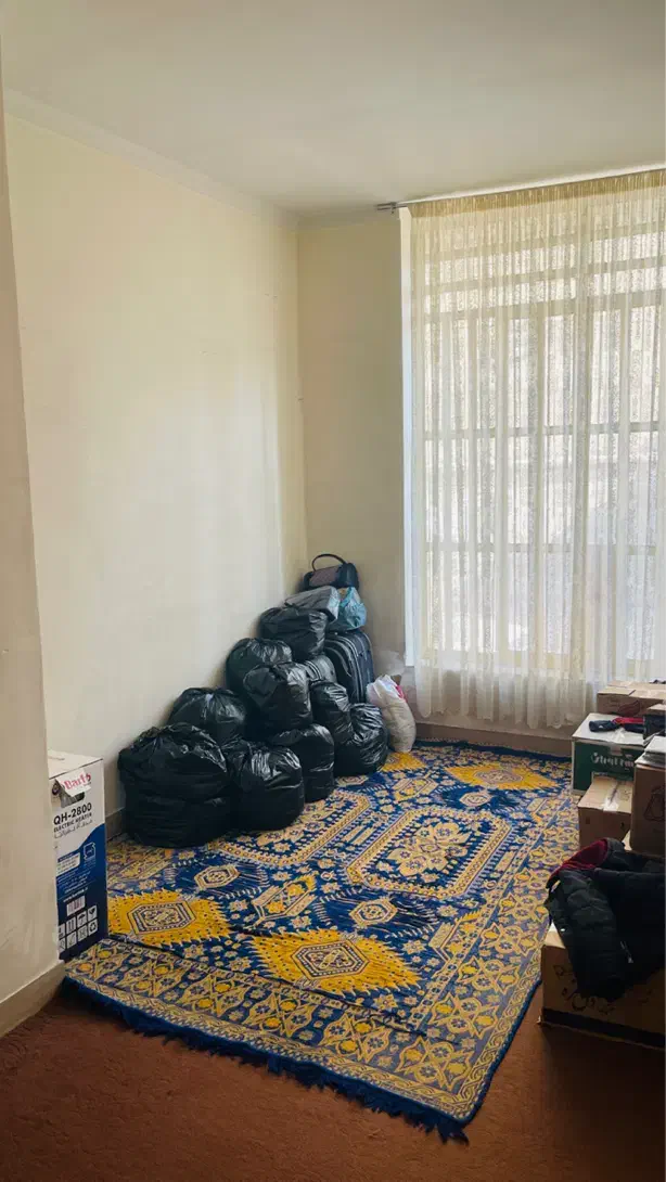 رهن و اجاره منزل ویلایی دربست کشن|اجارهٔ خانه و ویلا|شیراز, شهرک گلشن|دیوار