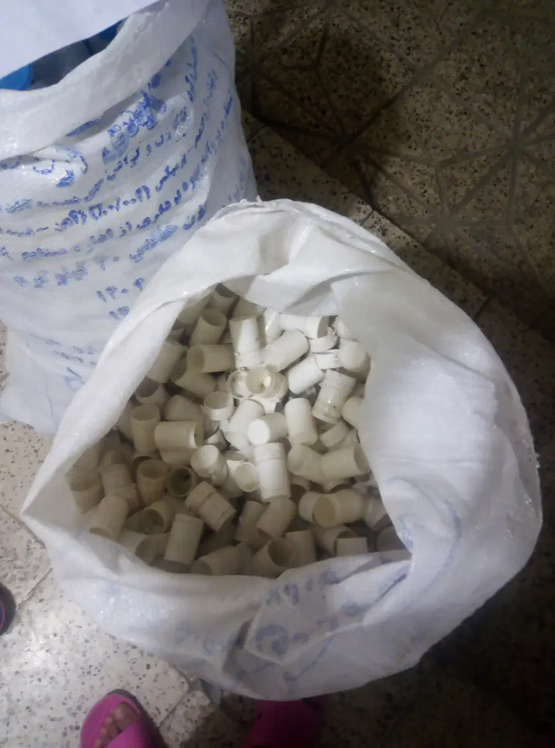 قوطی درب دار|ظروف نگهدارنده، پلاستیکی، یک‌بارمصرف|مشهد, خواجه ربیع|دیوار