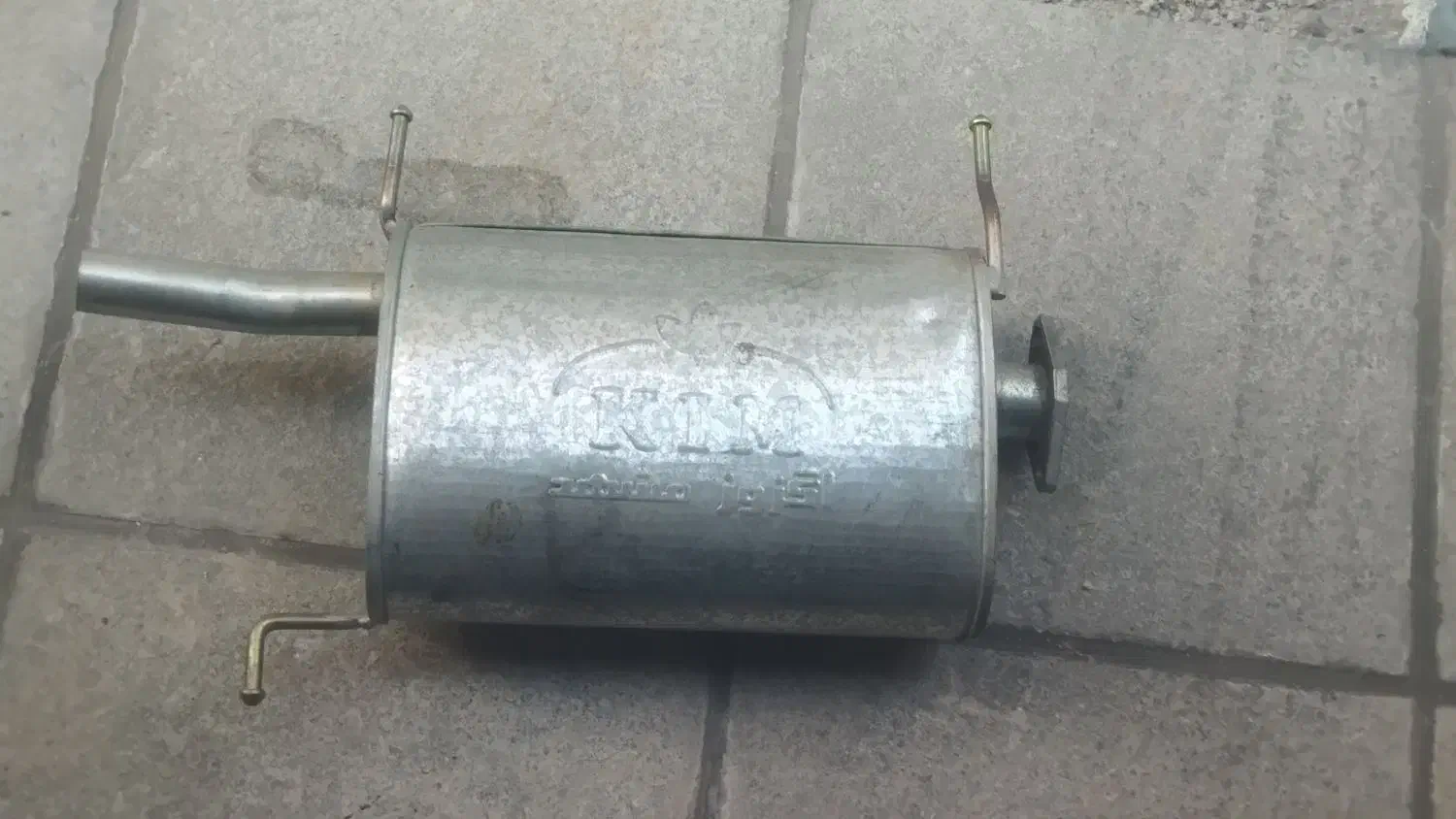 فروشی|قطعات یدکی و لوازم جانبی|شیراز, باغ تخت|دیوار