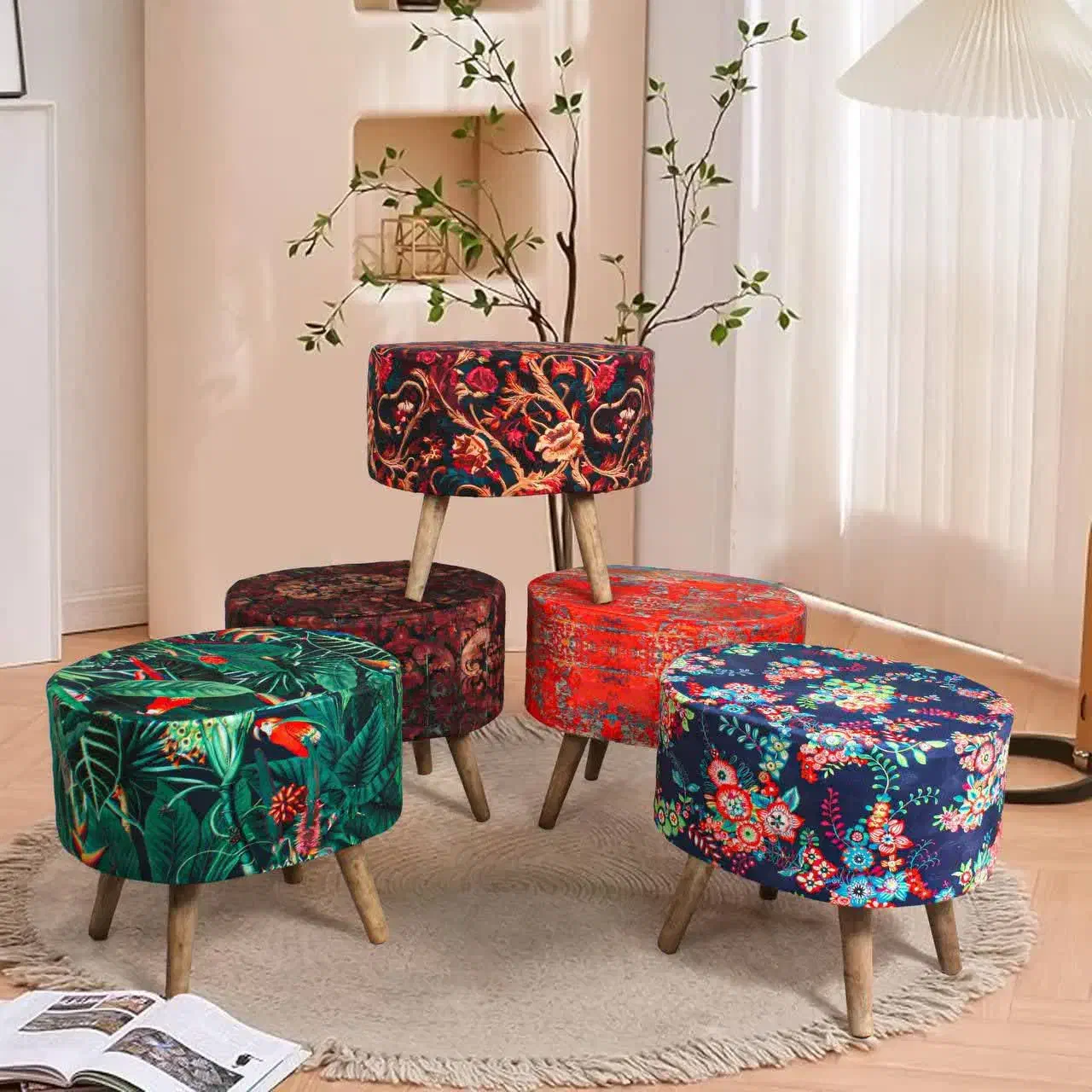 پاف|صندلی و نیمکت|اصفهان, سروستان|دیوار