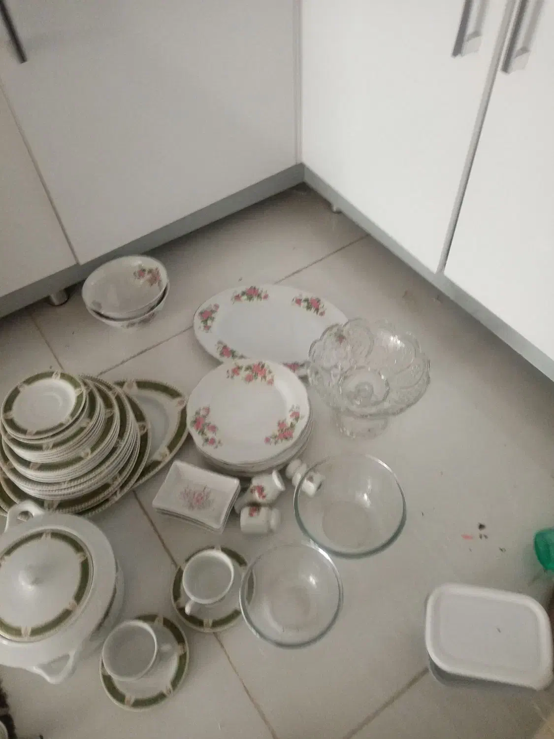 جامیوه بشقاب وسوپ خوری|ظروف سرو و پذیرایی|فولادشهر, C3|دیوار