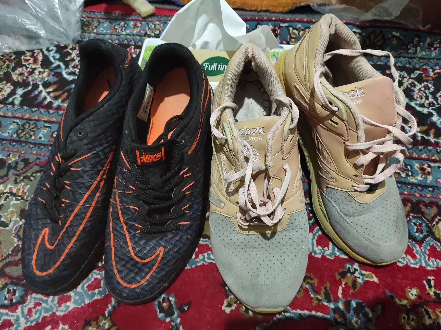 کفش اسپرت اورجینال|کیف، کفش، کمربند|صدرا-فارس, فاز ۱|دیوار