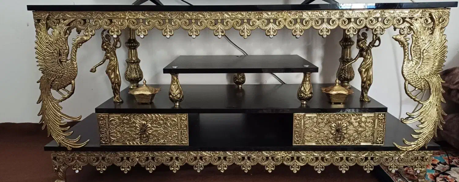 برنجی|بوفه، ویترین، کنسول|شال, |دیوار