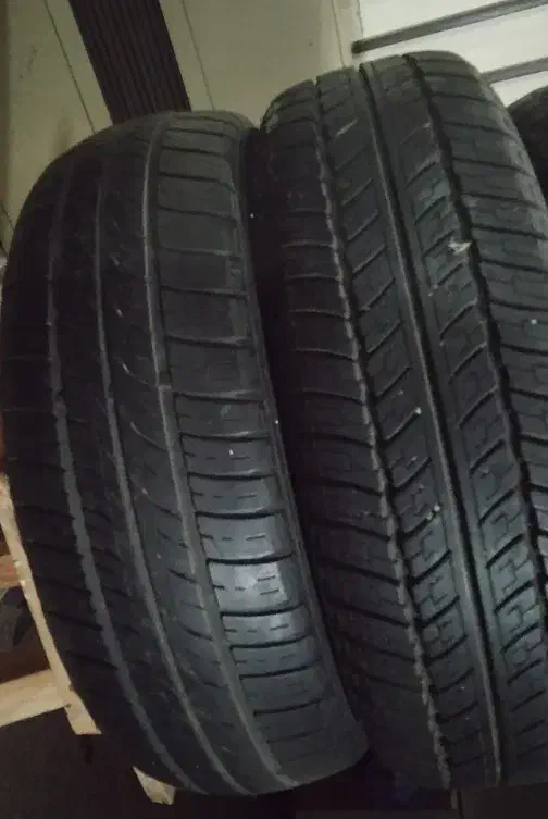 چهار حلقه لاستیک پهن خارجی  205/15|قطعات یدکی و لوازم جانبی|رشت, کوی مهر|دیوار