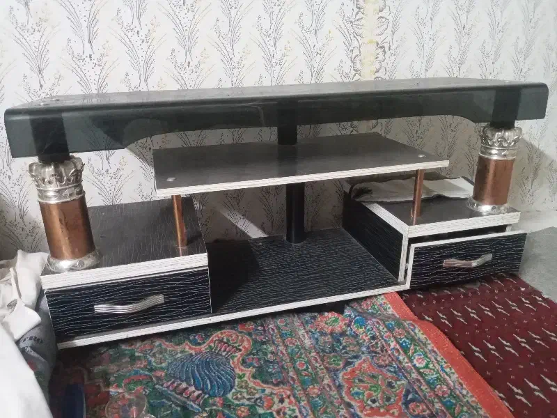 میزLED|میز تلویزیون|مشهد, شهرک مهر آباد|دیوار