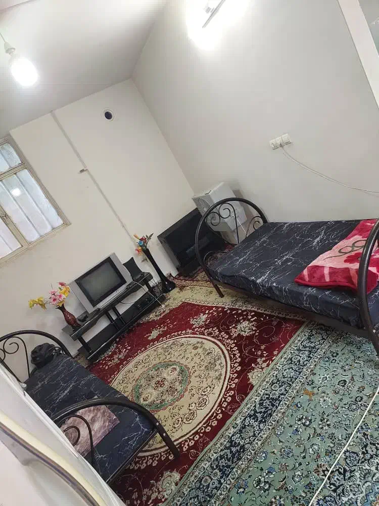 همخانه آقا / اتاق مجزا / امکانات کامل|اجارهٔ آپارتمان|اصفهان, شاهزید|دیوار