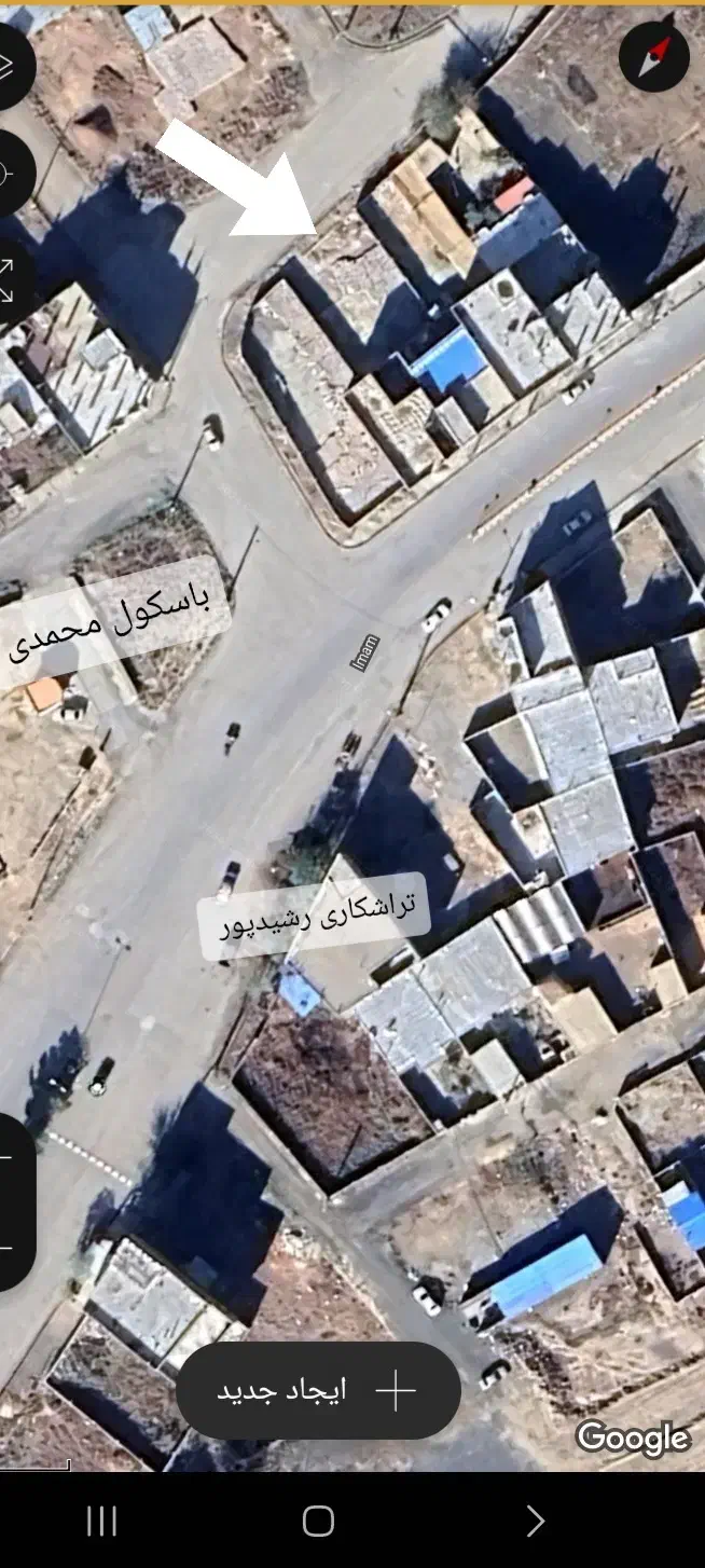 زمین خوب و مناسب برای مسکونی وتجاری ۱۳۰ متر|فروش زمین و ملک کلنگی|چهاربرج, |دیوار