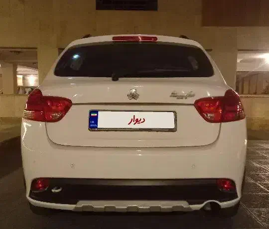 کوئیک دنده‌ای ۹۸|خودرو سواری و وانت|تهران, کوی بیمه|دیوار