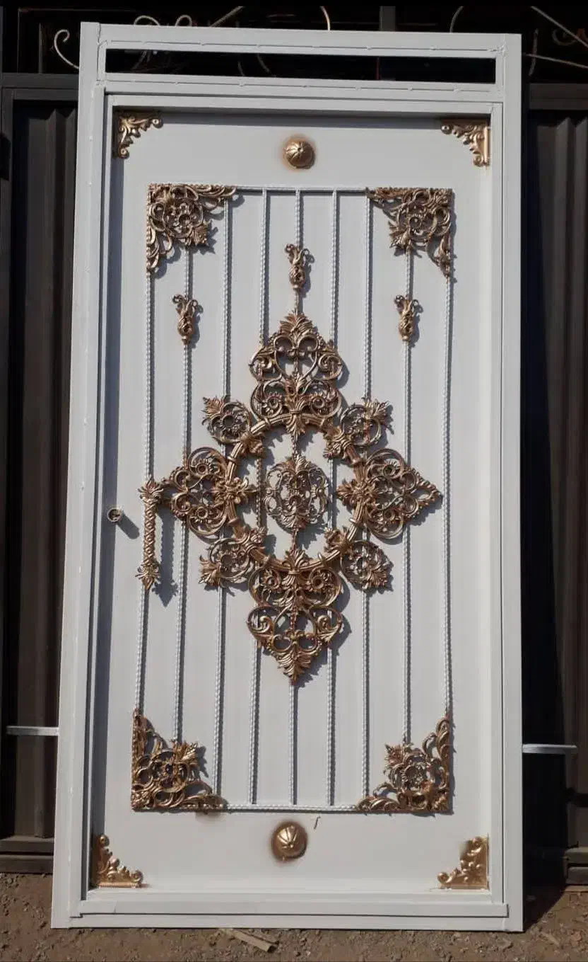 حفاظ حیاطی درب حالی انبار پنجره.باغی.فرم کم|مصالح و تجهیزات ساختمان|مشهد, ایثارگران|دیوار