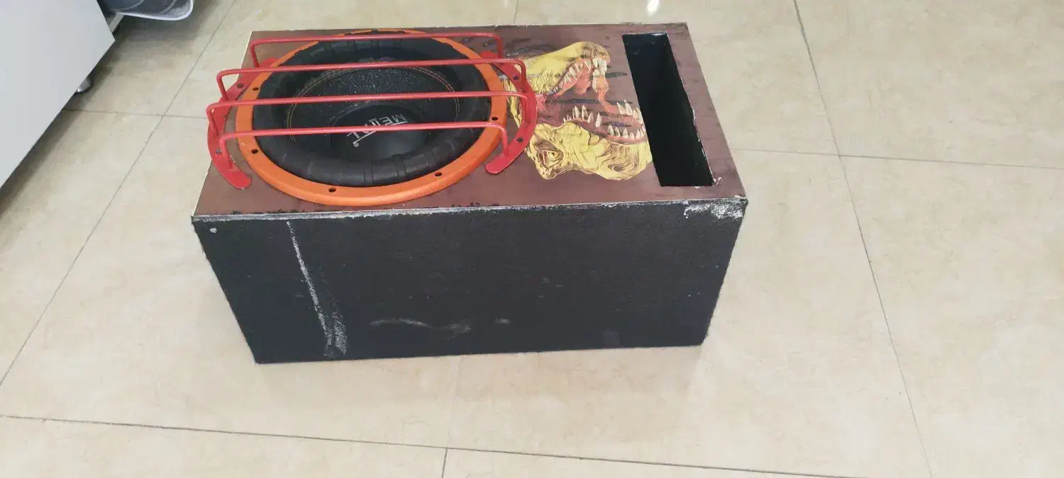 ساب ووفر متال 1500 نو و درحد  با باکس و محافظ|صوتی و تصویری|داران, |دیوار