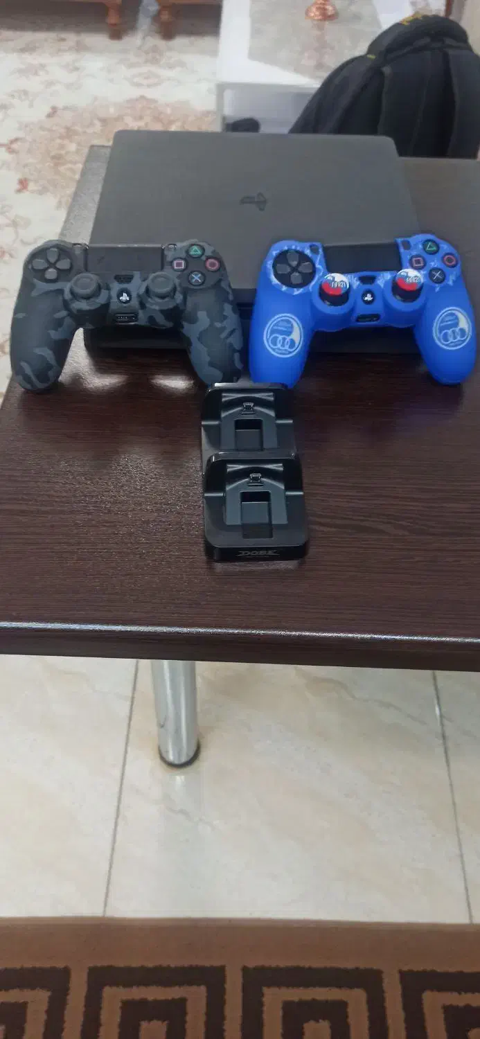 پلی استیشن ۴ فروش فوری|کنسول، بازی ویدئویی و آنلاین|سنندج, |دیوار