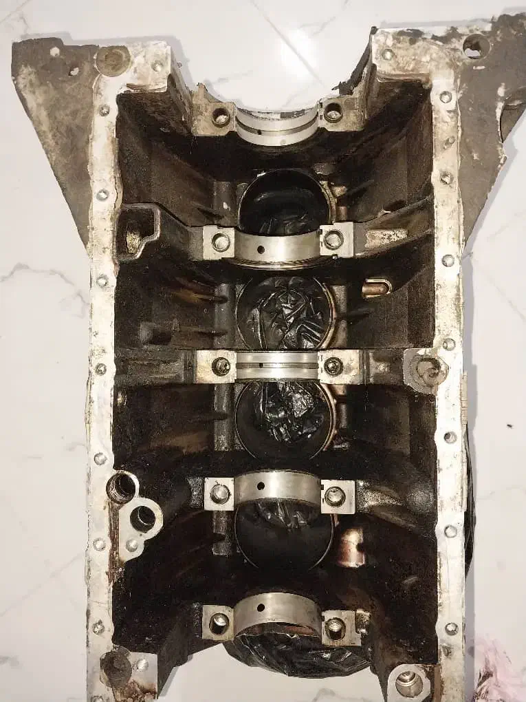 سیلندر موتور پژو 405|قطعات یدکی و لوازم جانبی|جاسک, |دیوار