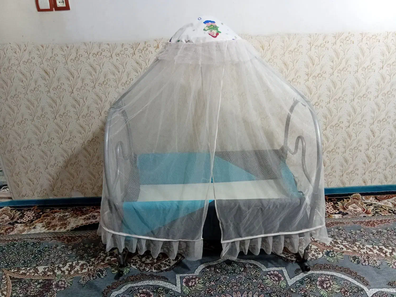 گهواره آهنی|اسباب و اثاث بچه|خرمآباد, |دیوار