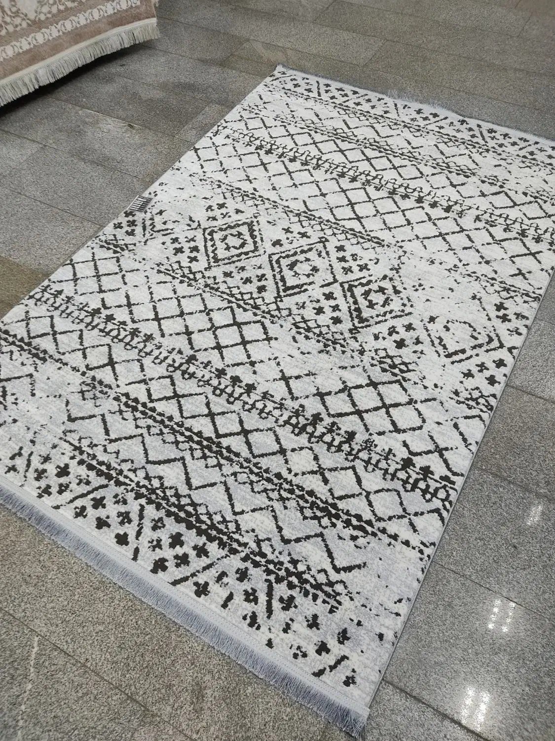 تخفیف 1میلیونی  ۴متری مینیمال اتاق واشپزخونه اکبند|فرش|قدس, شهر‌قدس|دیوار