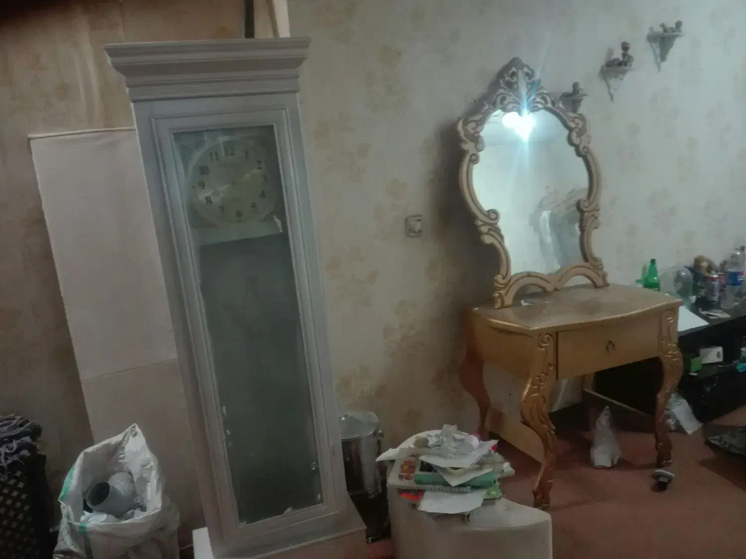 گنجه دراور|جاکفشی، کمد، دراور|مشهد, کارگران|دیوار