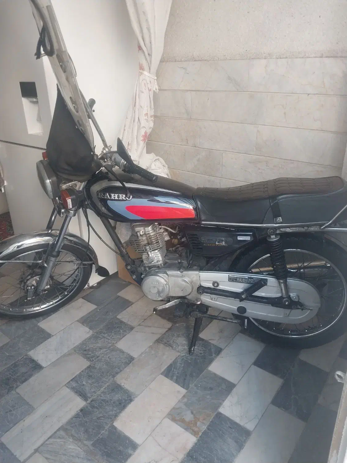 هوندا ۱۲۵ برند سپند کاریزان مدل ۸۴ پلاک ملی|موتورسیکلت|اسلامشهر, مطهری|دیوار