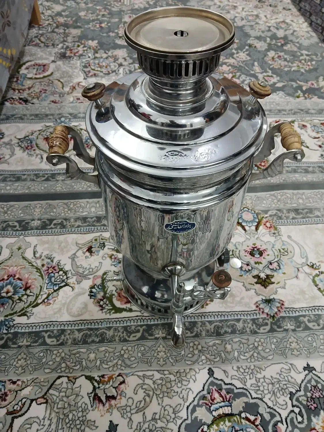 سماور ۱۵ لیتری کاملا سالم.|سماور، چایساز، قهوهساز|آران و بیدگل, |دیوار