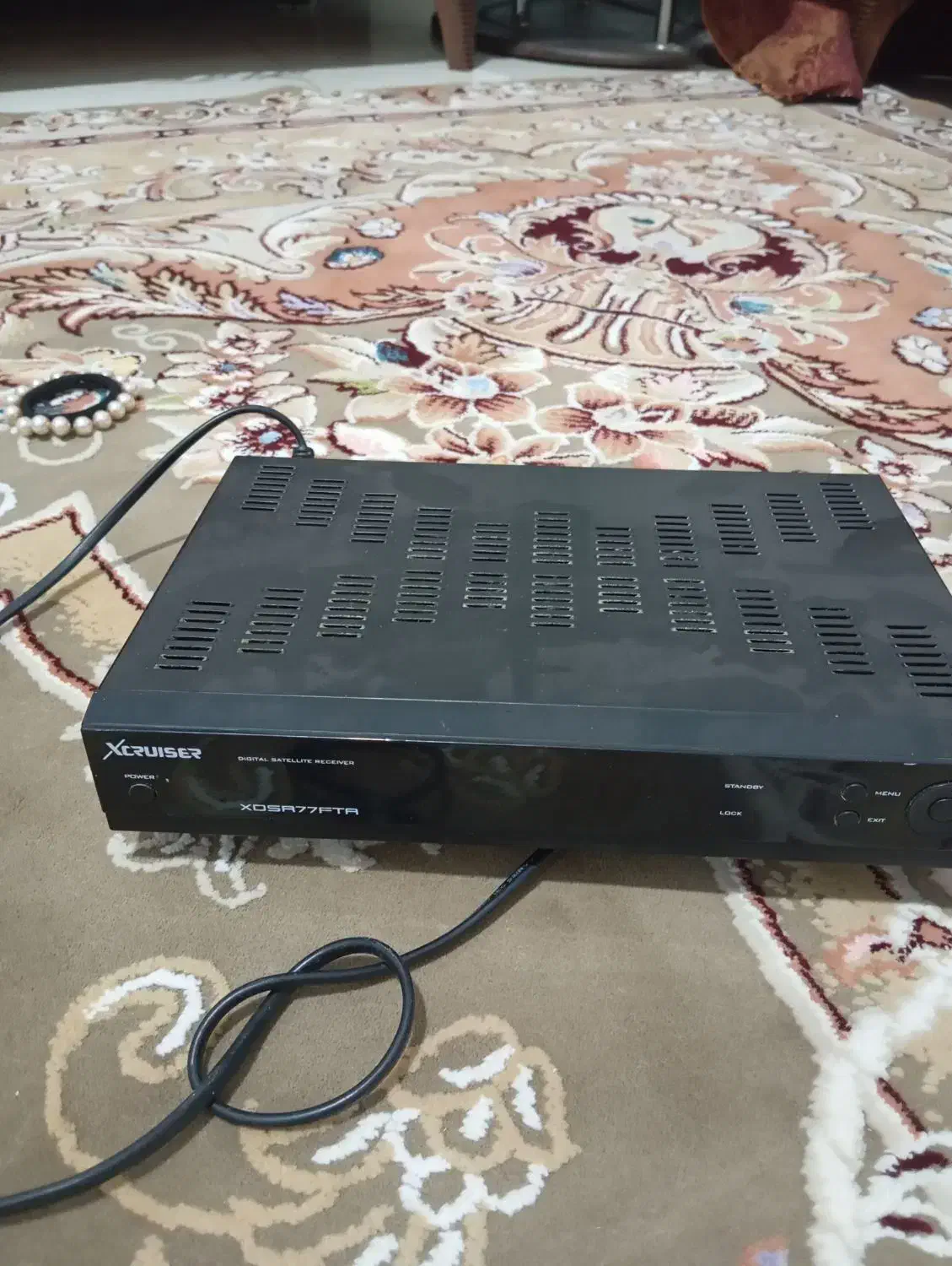 گیرنده دیجیتال|صوتی و تصویری|شیراز, کوشک میدان|دیوار